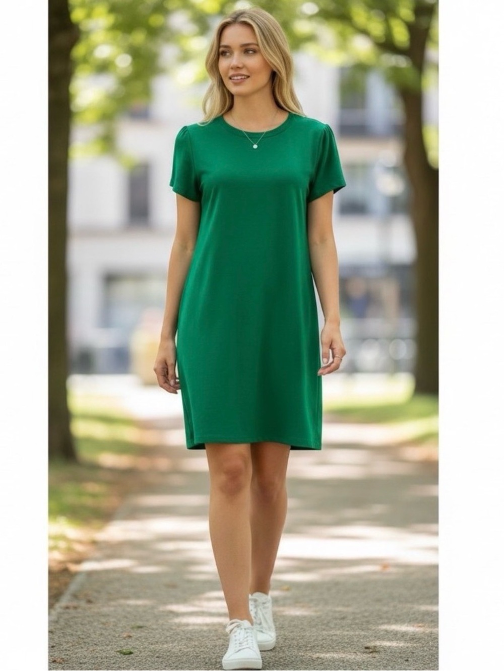 Adrienne Vittadini - Emerald Green Short Sleeve Shift Dress - Size 8